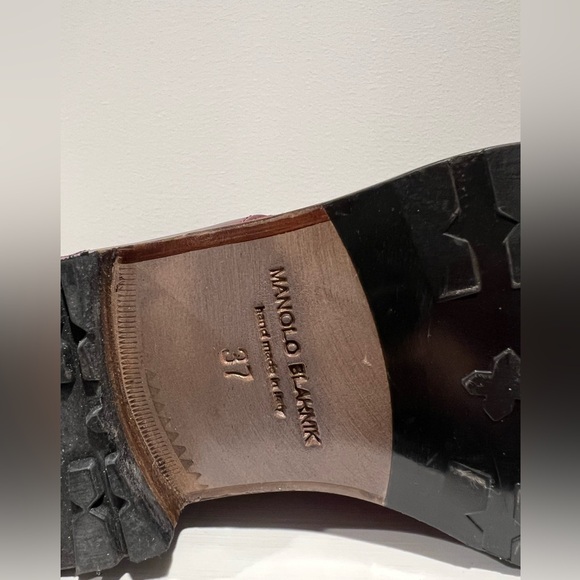 NEW! Manolo Blahnik Pocola Suede and Leather Boots in Burgandy - Picture 8 of 9